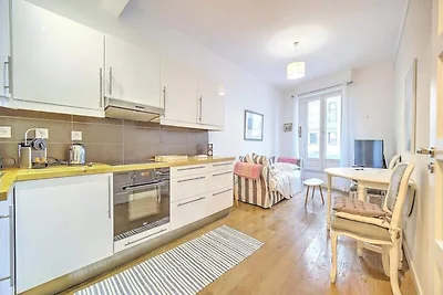 Square Golden Cozy 2 Zimmer Cannes