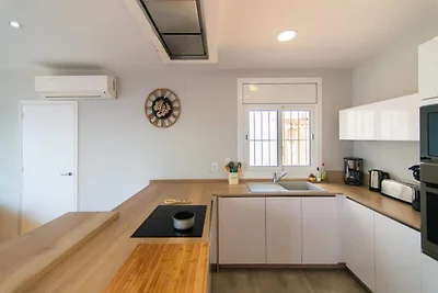 Villa in Roses mit Panoramablick auf das Meer