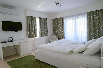 Villa Lika Annex - Double Room 4 (small room)
