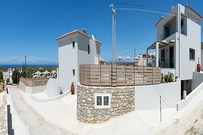 Villa auf Kreta mit Meerblick und Pool