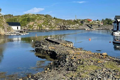 8 persone case ad Hellesøy-By Traum