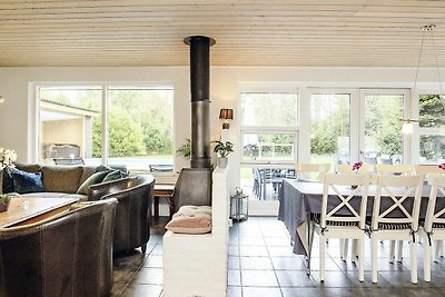 10 Personen Ferienhaus in Væggerløse