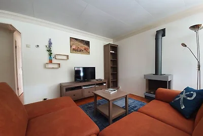 Spazioso chalet con giardino a Garderen