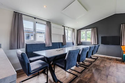 Chalet met privé-aanlegsteiger