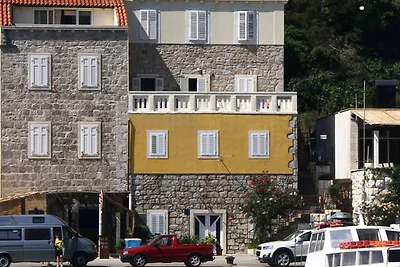 Einzimmerwohnung mit Meerblick