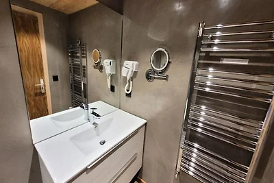 Apartment in Chavannes an den Skiliften