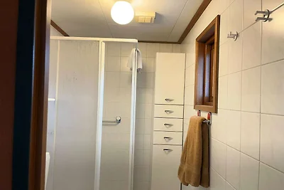 Chalet in Veluwe nahe Waldwegen