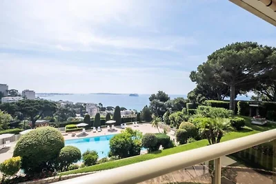 Apartment in Cannes mit Meerblick und Pool
