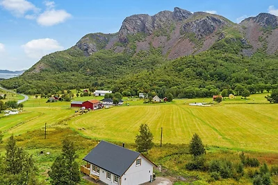 6 Personen Ferienhaus in Bindalseidet