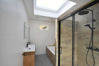 Gemütlicher Bungalow für 4 Personen mit Terra...