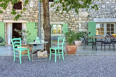 Kalu con piscina cerca de Rovinj