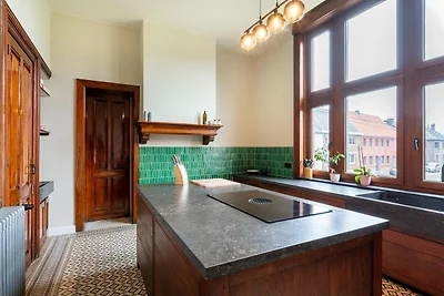 Malerisches Herrenhaus mit Garten in Tongeren