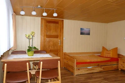 Ferienwohnung mit 2 Schlafzimmer