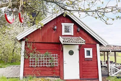 3 Personen Ferienhaus in LIDKÖPING-By Traum