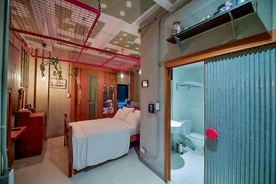 Premier Deluxe Double | Chic Comfort Awaits