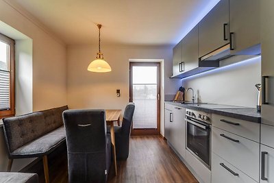 Sfeervol appartement in Bramberg met balkon