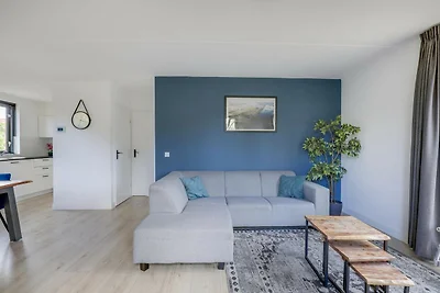 Bungalow aan het meer met tuin, geschikt voor...