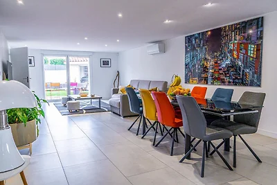 Serene villa voor 10 personen in Escalquens