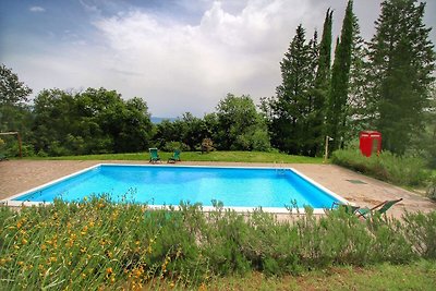 Freistehendes Landhaus mit Schwimmbad