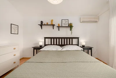 Five Bedroom Villa With Pool