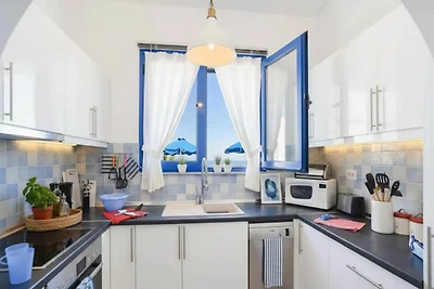 Villa met privézwembad en uitzicht op zee