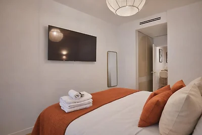 Wunderschön renovierte Wohnung mit Klimaanlag...