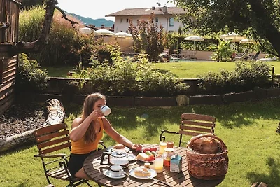 Appartamento per vacanze a Nals con piscina