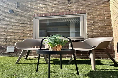 Piccola casa a Noordwijk con giardino