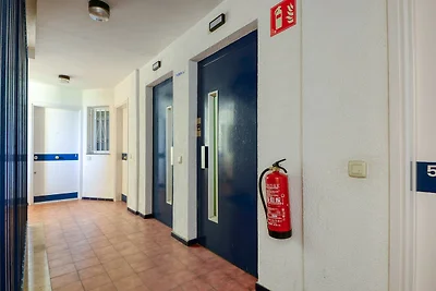 Appartement in Roses met zwembad