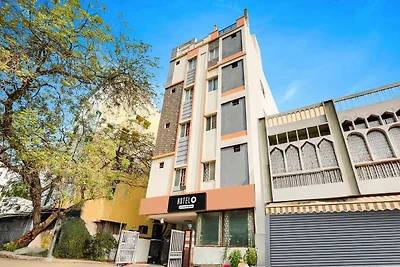 Super Hotel O Guntur