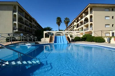 Apartment für 4 Personen mit Balkon