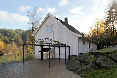 8 persone case ad Lindesnes