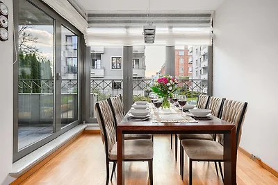 Parkseitige Wohnung mit privater Garage