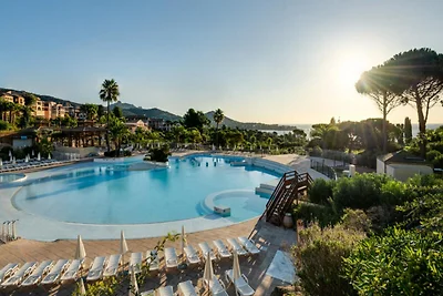 Apartment in der Bucht von Agay mit...