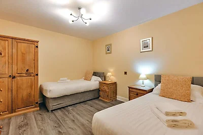 Cottage con 2 camere da letto a Dorrington, N...