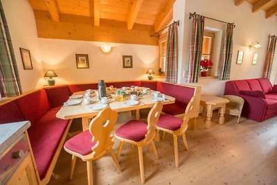 Charmantes freistehendes Chalet im Wald im...