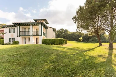 Apartment in Urrugne mit Meerblick