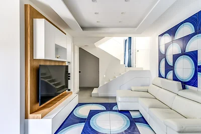 Charmant villa met 5 slaapkamers in Massa...