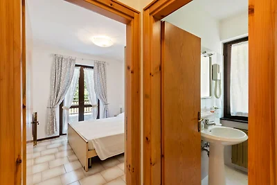 Moderna Casa Vacanze a Molina di Ledro