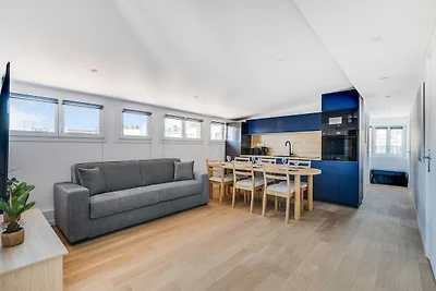 Ruim appartement 2CH/6P -...