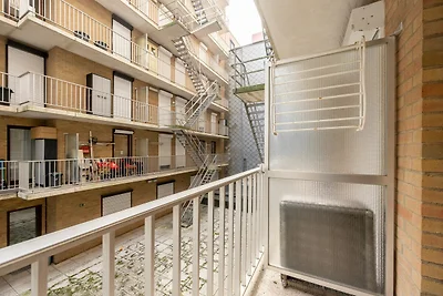 Apartamento con vistas al mar y terraza...