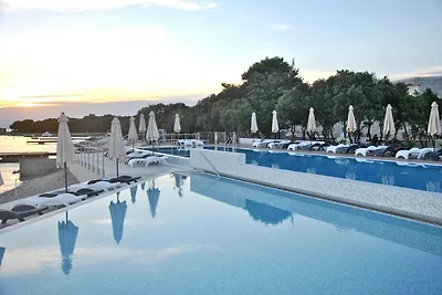 Villas Punta Skala Apartments mit Pools am...