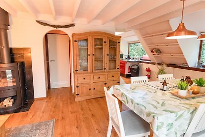 Gemütliches Chalet mit Sauna in Lanaken