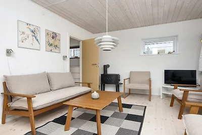 6 Personen Ferienhaus in Sjølund-By Traum