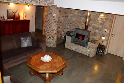 Geräumiges Chalet in Jalhay mit Whirlpool