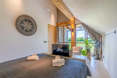 Luxuriöse und nachhaltige Ferienvilla für 6...