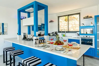 Villa in Kalkan mit Schwimmbecken