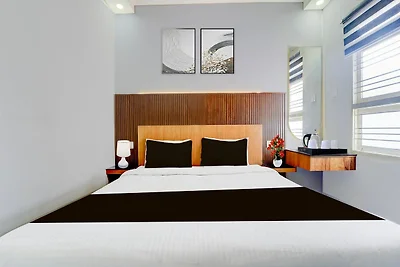 Collezione O Market Road Ernakulam