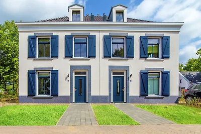 Villa con vasca da bagno, a 4 km da...
