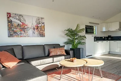 Vakantiehuis in Linden met terras